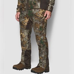 NWT Men’s Under Armour Stealth Fleece Hunting Pants Green Camouflage Size 42x32